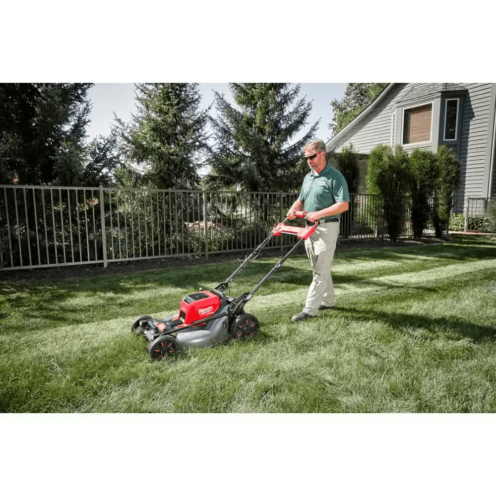 M18 FUEL Brushless Cordless 21 In. Walk behind Dual Battery Self-Propelled Mower W/(2) 12.0Ah Battery and Rapid Charger - YardForce Supply