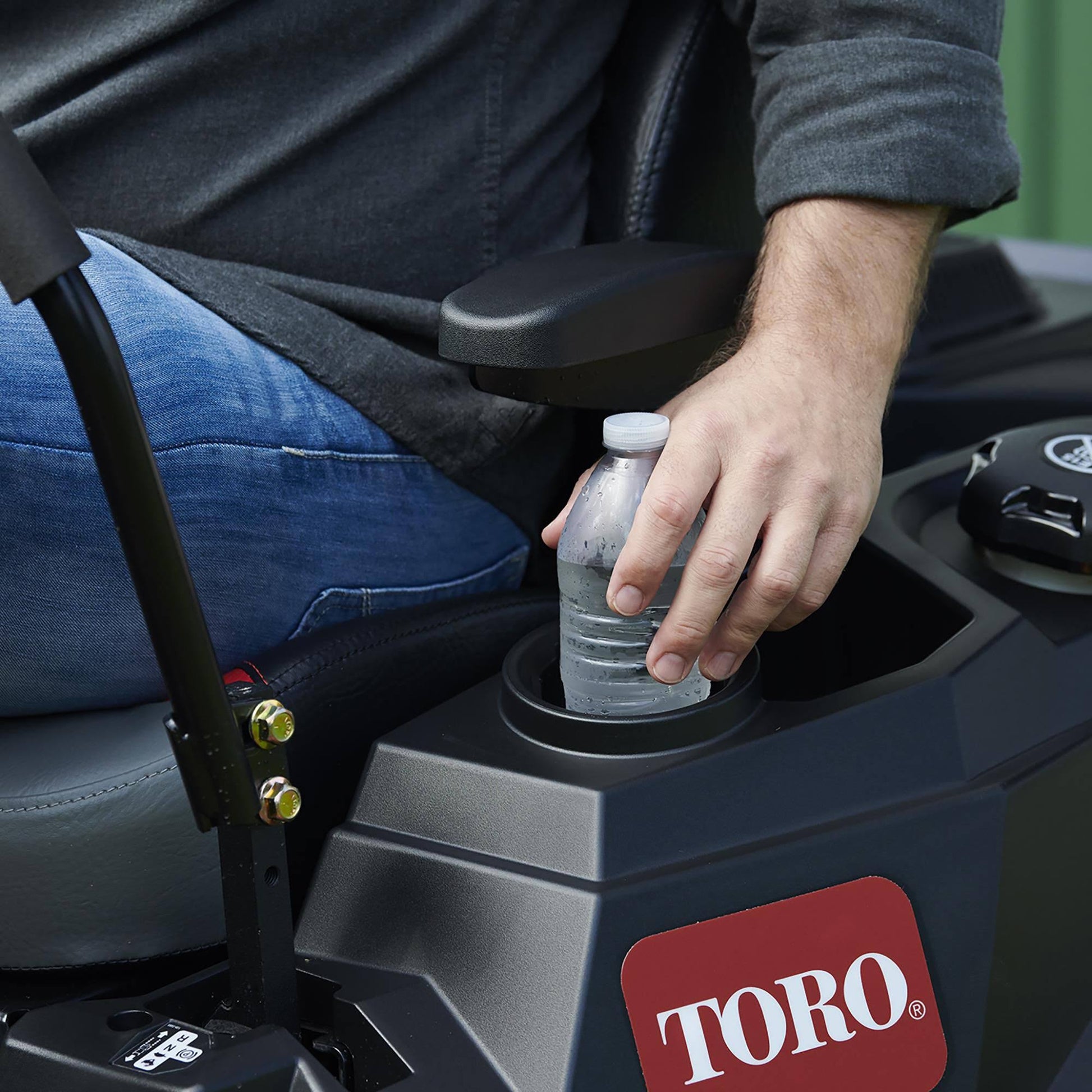 Toro 34″ Timecutter Zero Turn Mower 75734 - YardForce Supply