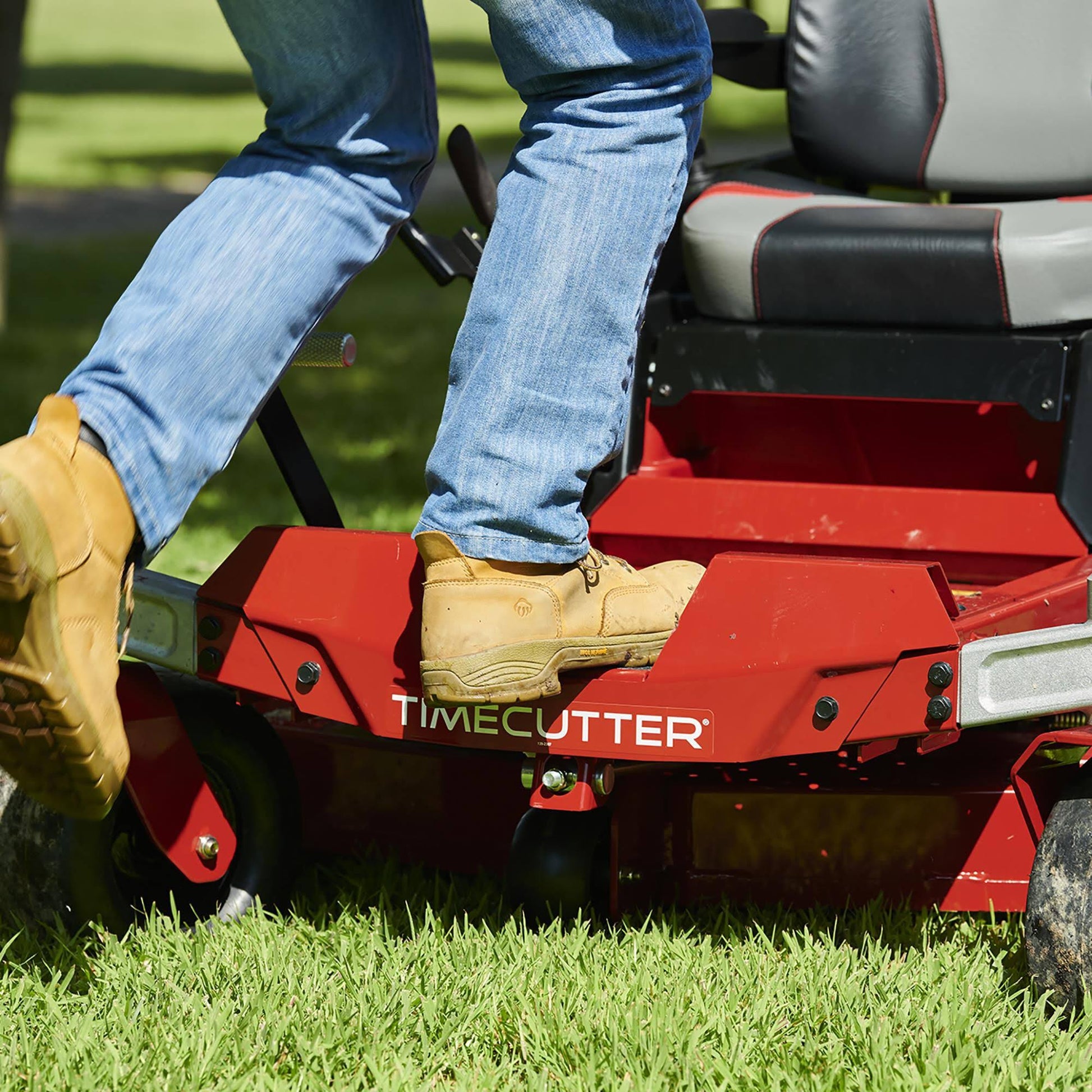 Toro 42 in Timecutter Zero Turn Mower - YardForce Supply